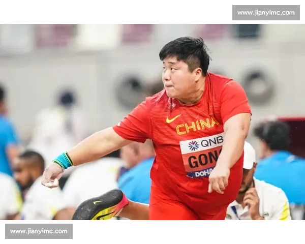 巩立姣 18 米 93 碾压夺冠，韦永丽雨战 11 秒 57 摘金