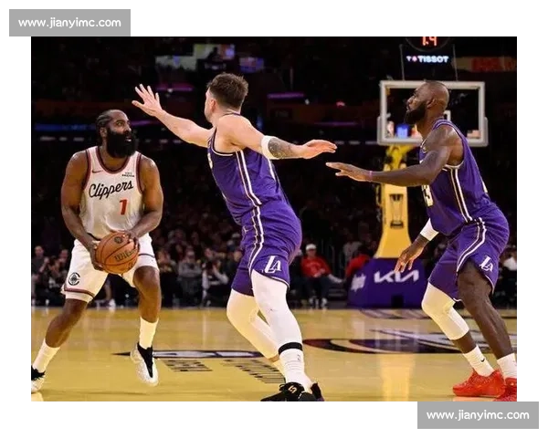 总决赛湖人热火对决格林关键一球引爆冠军悬念时刻全场焦点之战夜