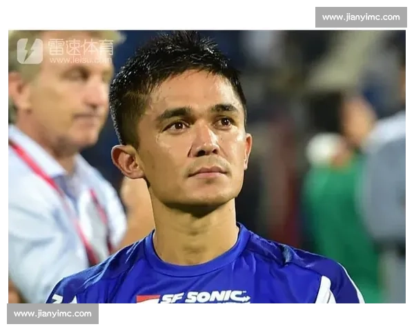 特立尼达德对阵瓦加斯的巅峰之战与拳坛传奇时刻解析全面回顾前瞻